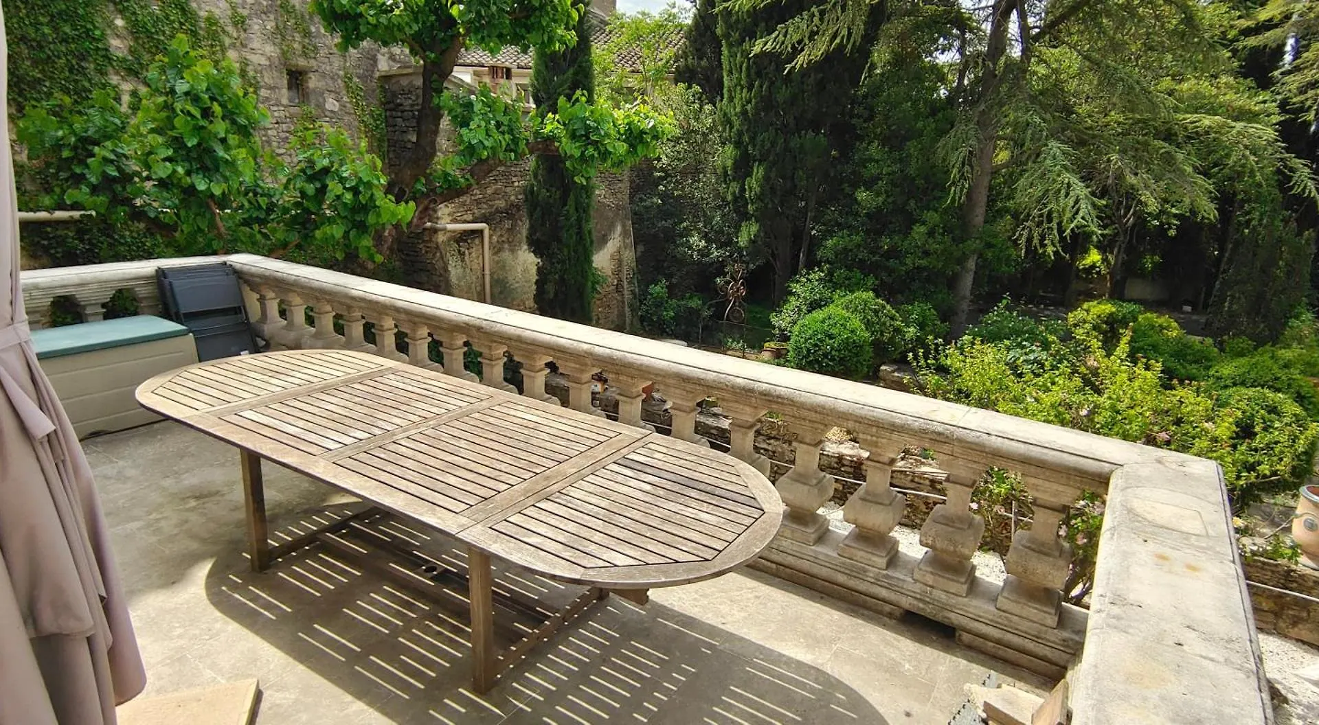 Rue Du Chateau A Cabrieres D'Avignon Bed & Breakfast Cabrieres-d'Avignon