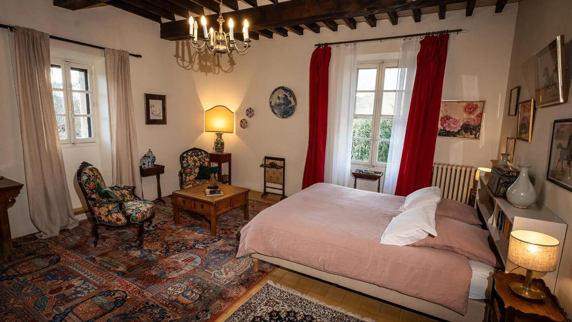 Rue Du Chateau A Cabrieres D'Avignon Bed & Breakfast France